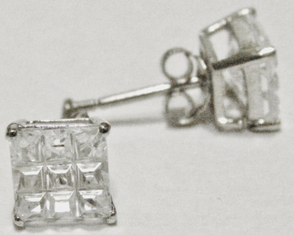 .925 (SILVER) PRINCESS CUT SQUARE (6X6MM) EARRINGS