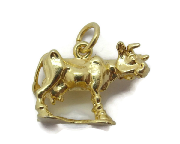 Cow Charm Pendant Yellow Gold!!