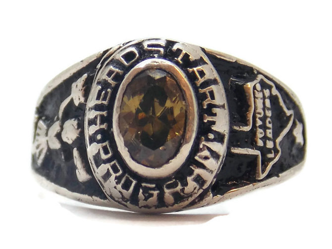 .925 STERLING SILVER HEADSTART GRADUATION RING.