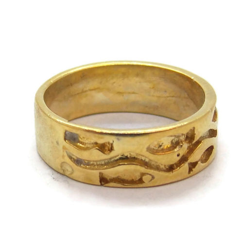 14k Solid Yellow Gold Pisces Zodiac Band!!