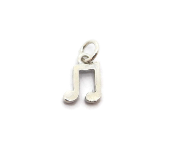 .925 STERLING SILVER MUSICAL NOTE CHARM PENDANT