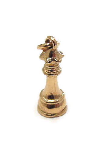 Queen Chess Piece Charm Pendant Yellow Gold!!