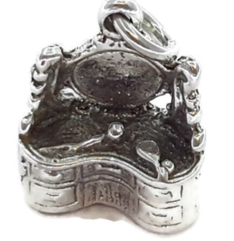 Dressing Table Charm Pendant .925 Sterling Silver.