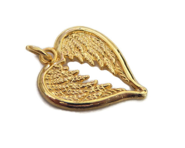 14K Yellow Gold Wings in the shape of a Heart Charm Pendant