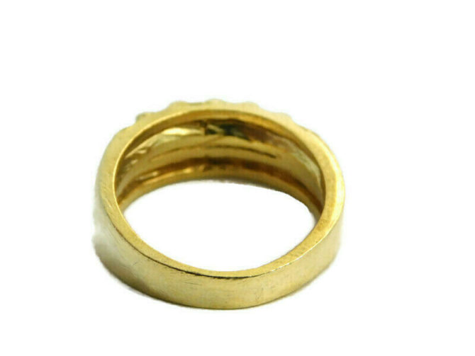 14k Yellow Gold Ladies Ring !! - Image 3