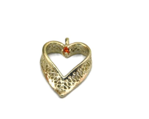Heart Filigrama With Stone 14k Yellow Gold Charm pendant