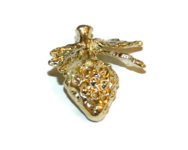 Small Strawberry Charm Pendant 14k Yellow Gold