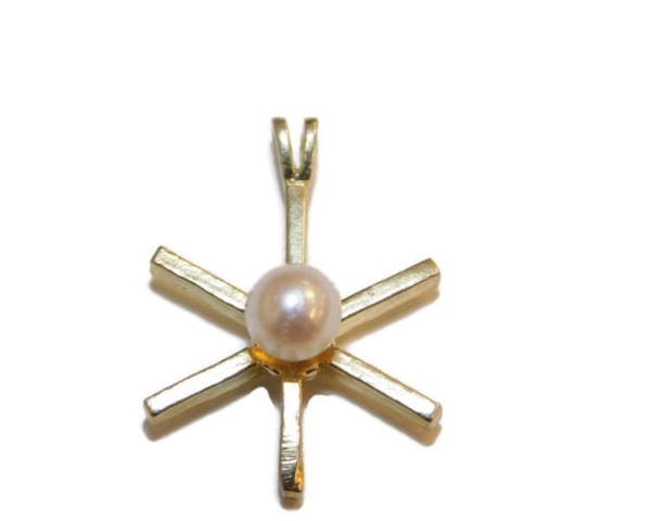 Star with pearl (faux pearl) Charm Pendant 14k Yellow Gold