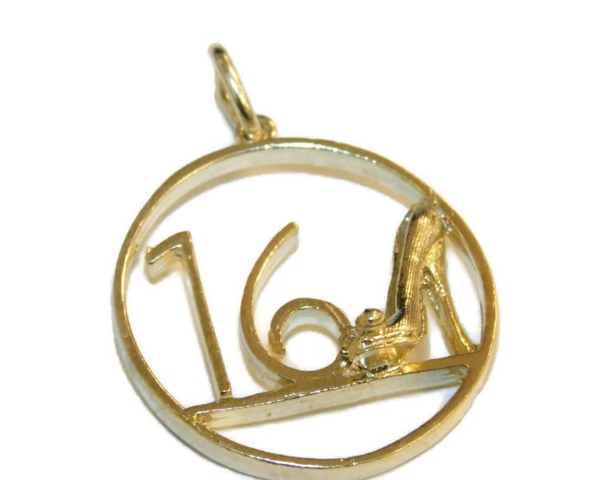 16 with Shoe Pendant 14k Yellow Gold!!