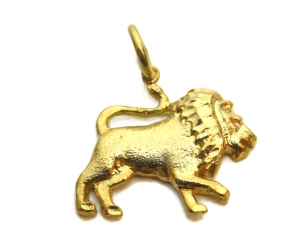 Lion 14k Yellow Gold Charm pendant