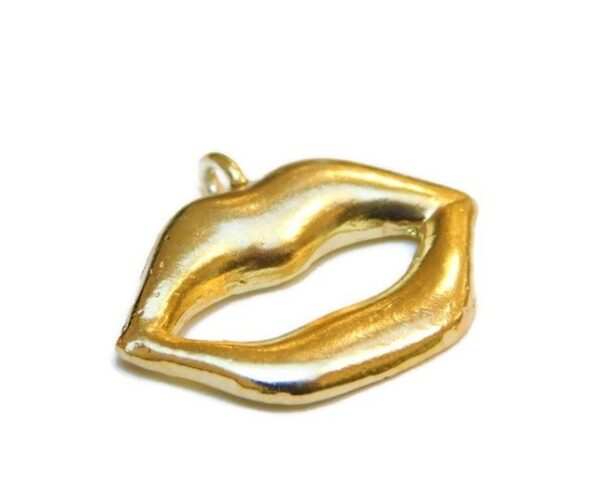 Luscious Lip Pendant 14k Yellow Gold