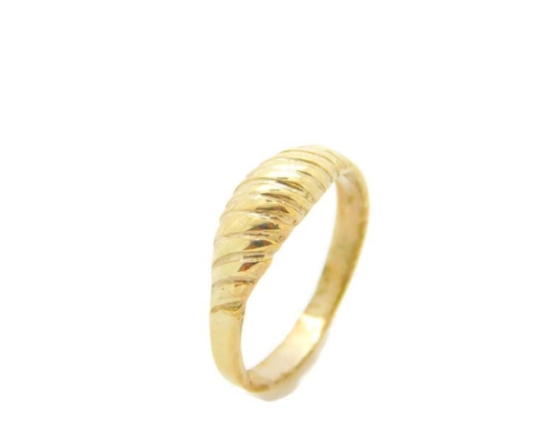 14k Yellow Gold Simple Ladies Ring