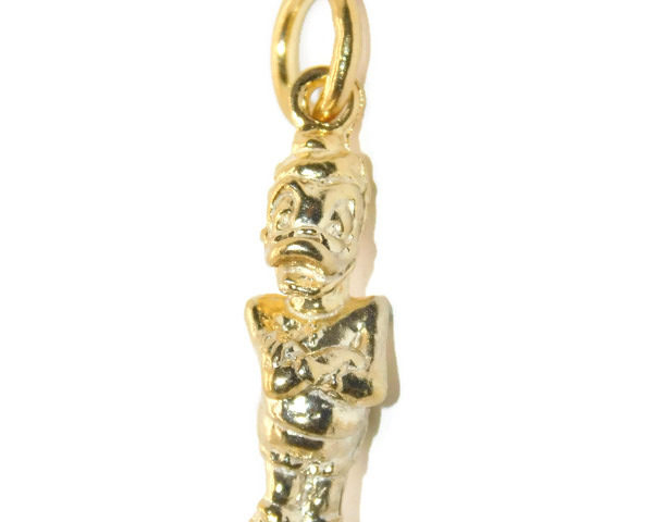 Donald Duck with Winter Clothes Charm Pendant 14k Yellow Gold.