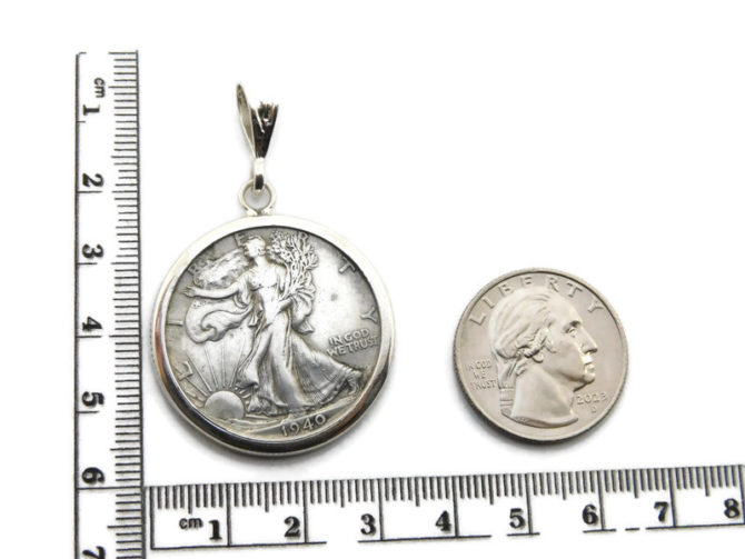 Half Dollar walking Liberty 1930’s- 1940’s coin on .925 Sterling Silver Charm Bezel - Image 5