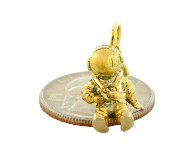 3-D Astronaut Charm Pendant 14k Yellow Gold - Image 3