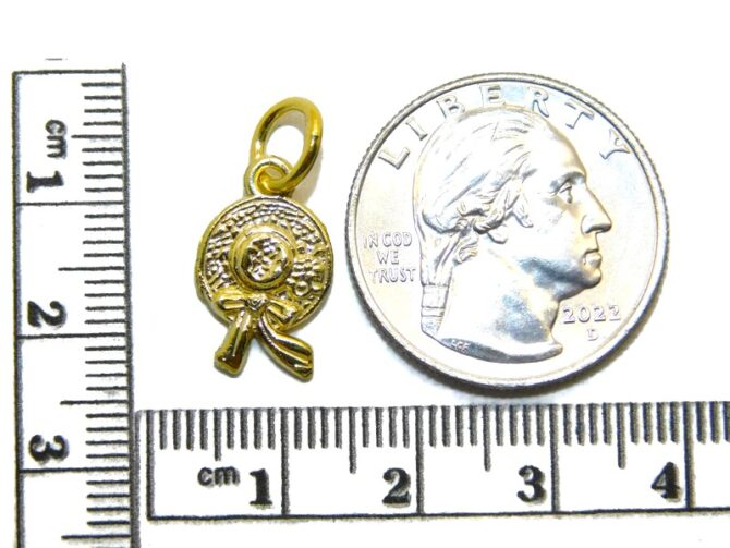 14K Vintage Sunday Hat Yellow Gold Pendant Charm - Image 2
