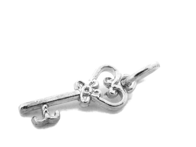 .925 Skeleton Key (Heart Bow) Pendant Charm - Image 3